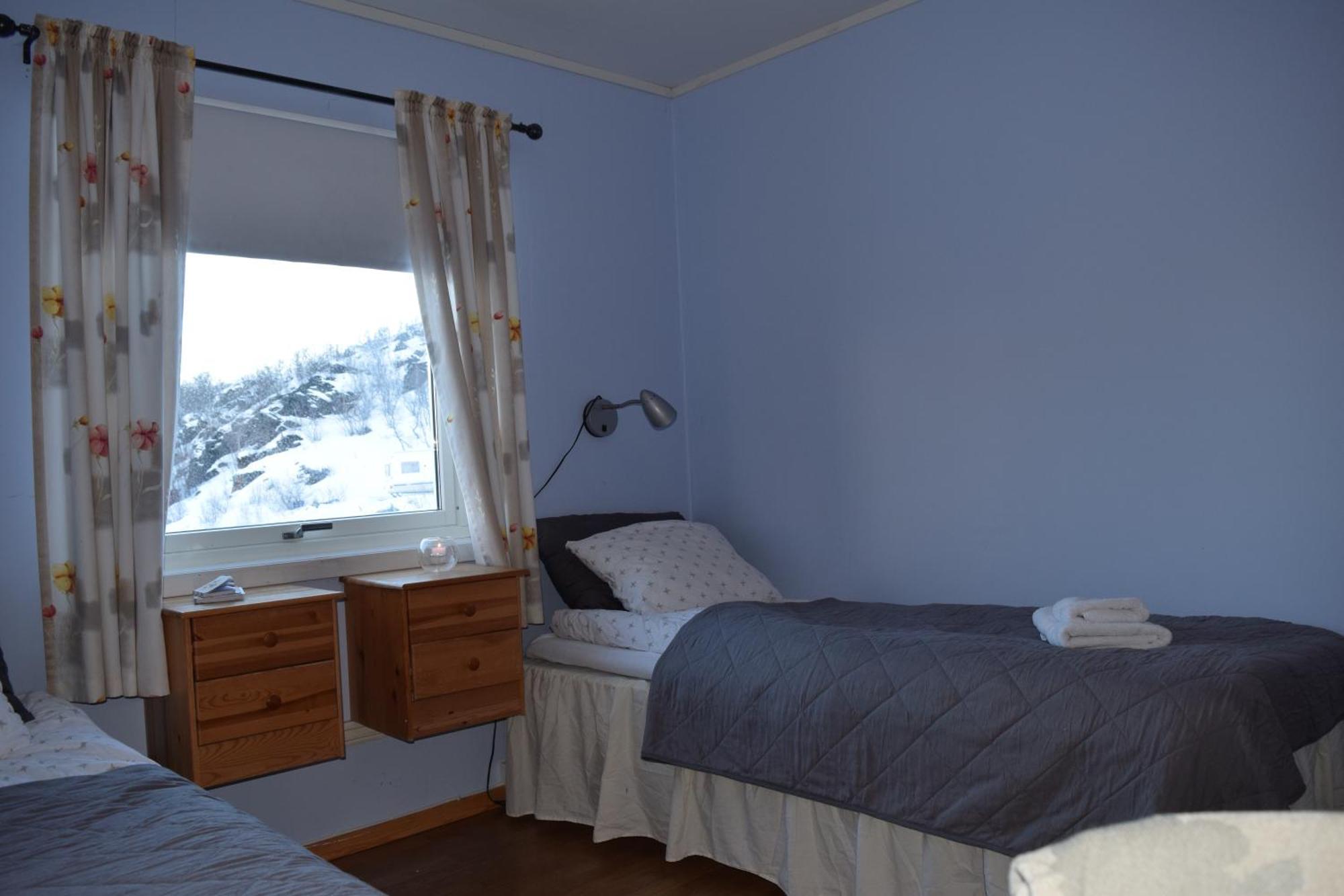 Captains House Hamneide Room photo
